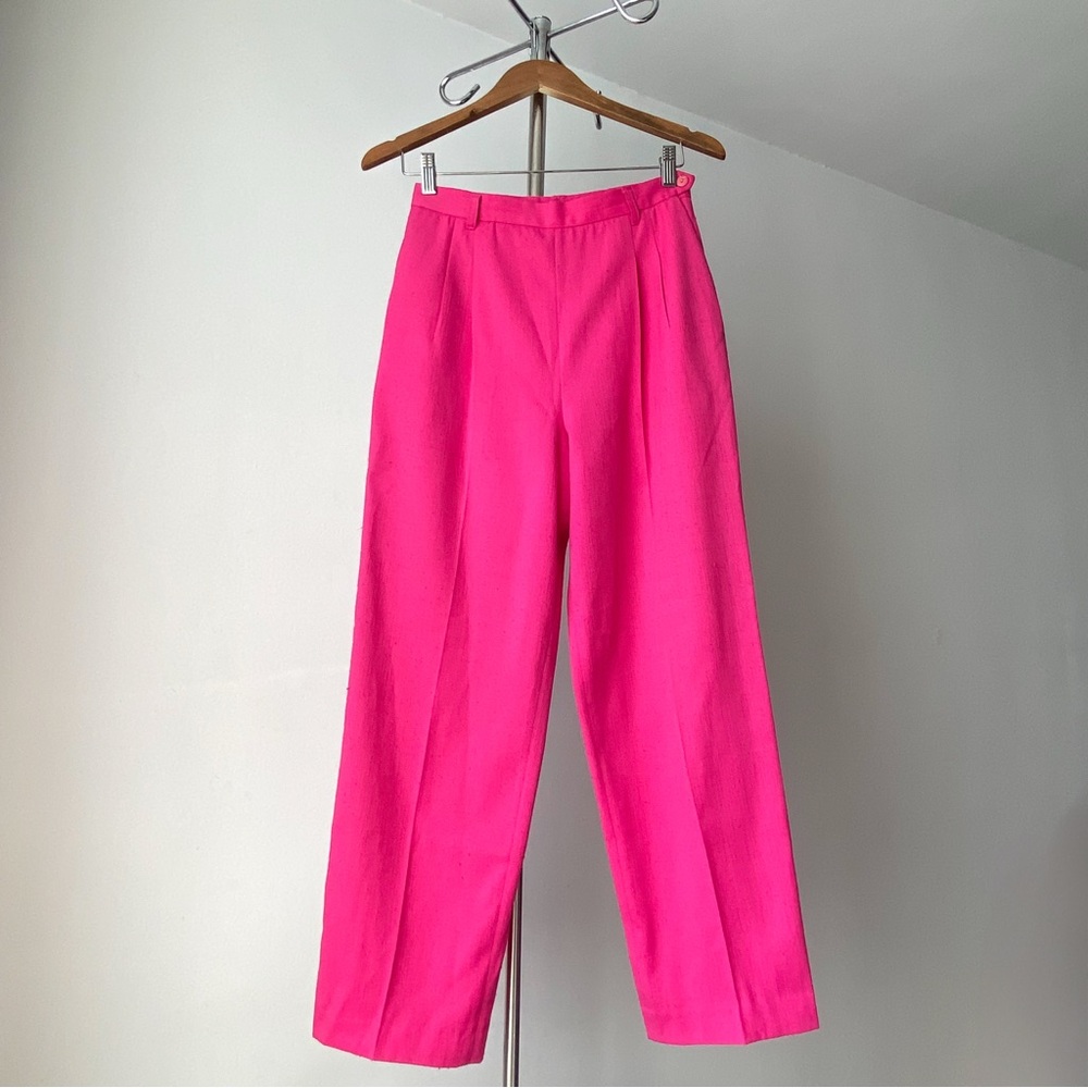 ☀️ Bright Fuchsia Pink High-Waisted Trousers – Vintage 80s Textured Summer